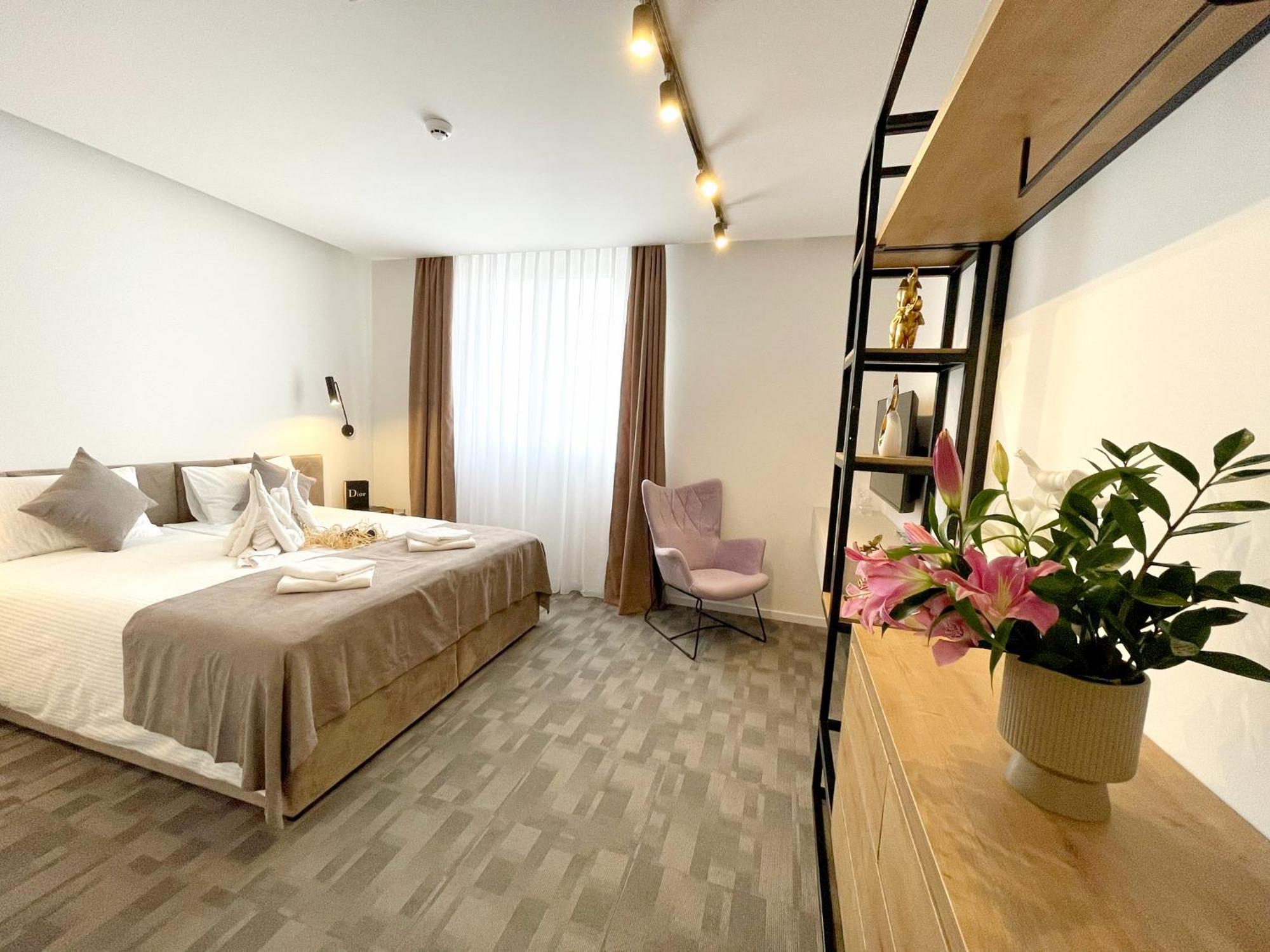 Hotel Npl Code Naselje Starosjedilaca Экстерьер фото